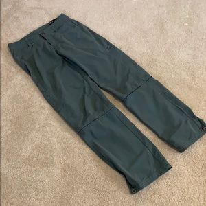 Kuhl Mountain Culture ZIP off pant.